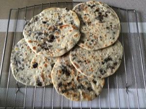 梅菜扣肉饼视频,梅菜扣肉饼制作教程